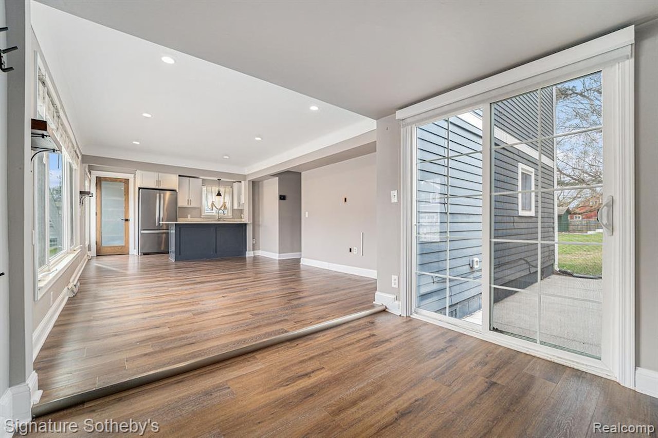 637 Millard Ave in Royal Oak, MI Photo 6