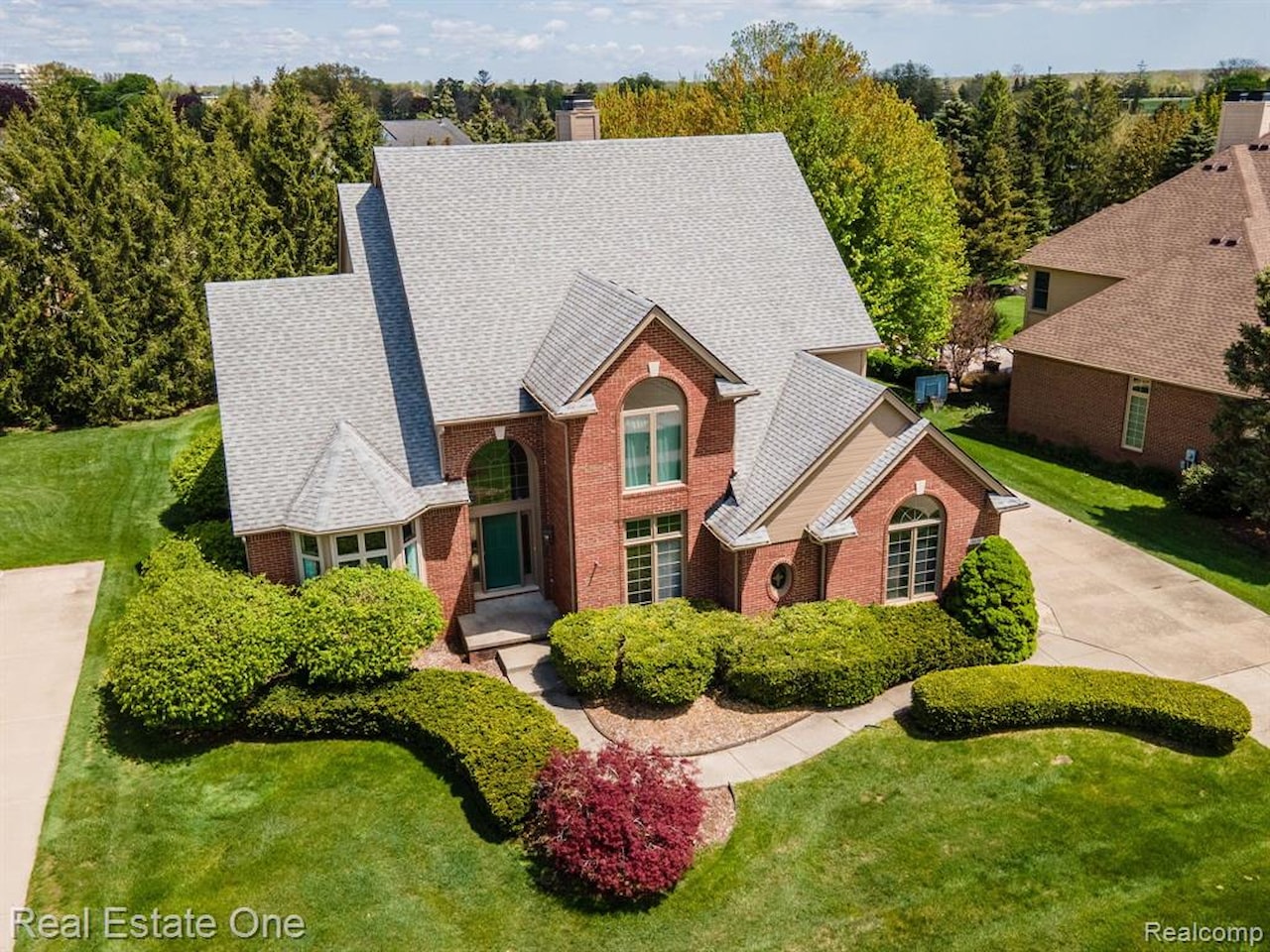 4458 Hycliffe Dr in Troy, MI Photo 50