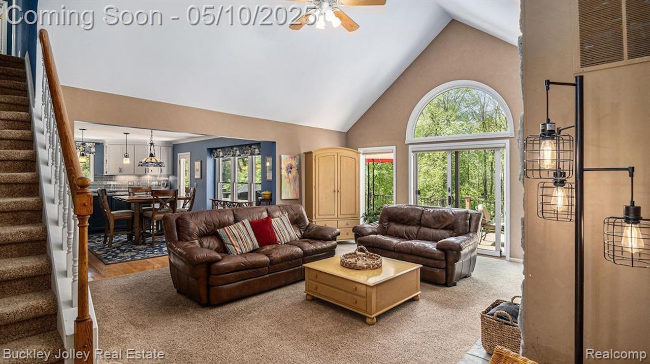 6858 Corrigan Dr in Hamburg Twp, MI Photo 5