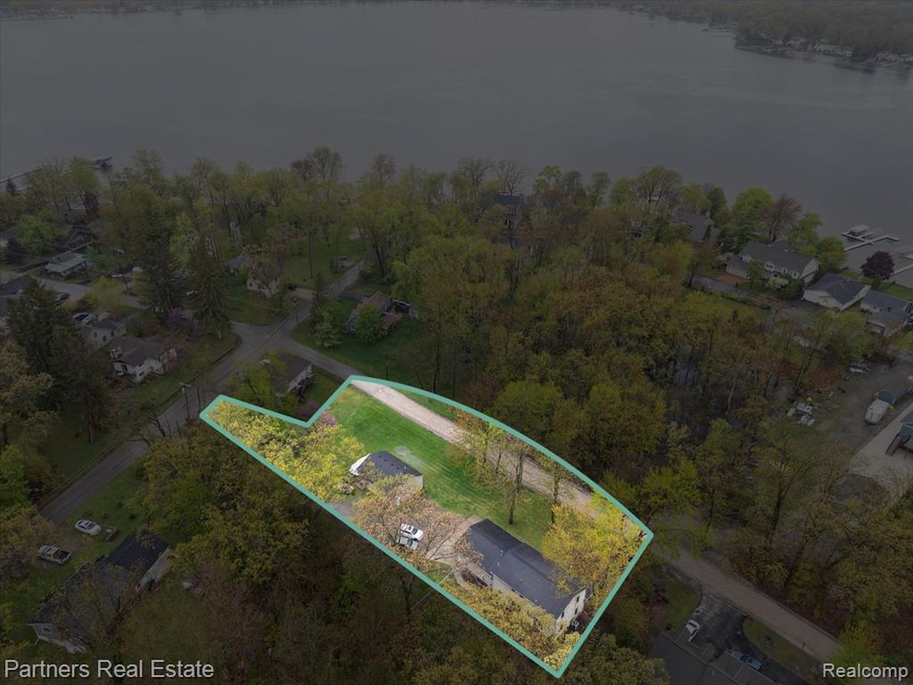 8600 2nd St in Dexter Twp, MI Photo 51