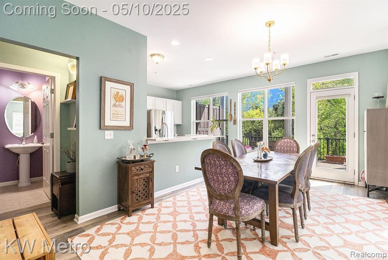 3162 Asher Rd in Ann Arbor, MI Photo 6