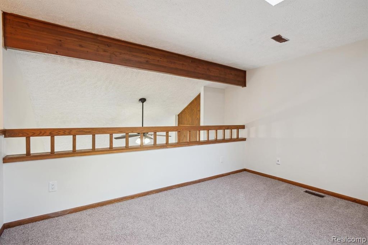 131 E Jolly Rd #E6 in Lansing, MI Photo 30