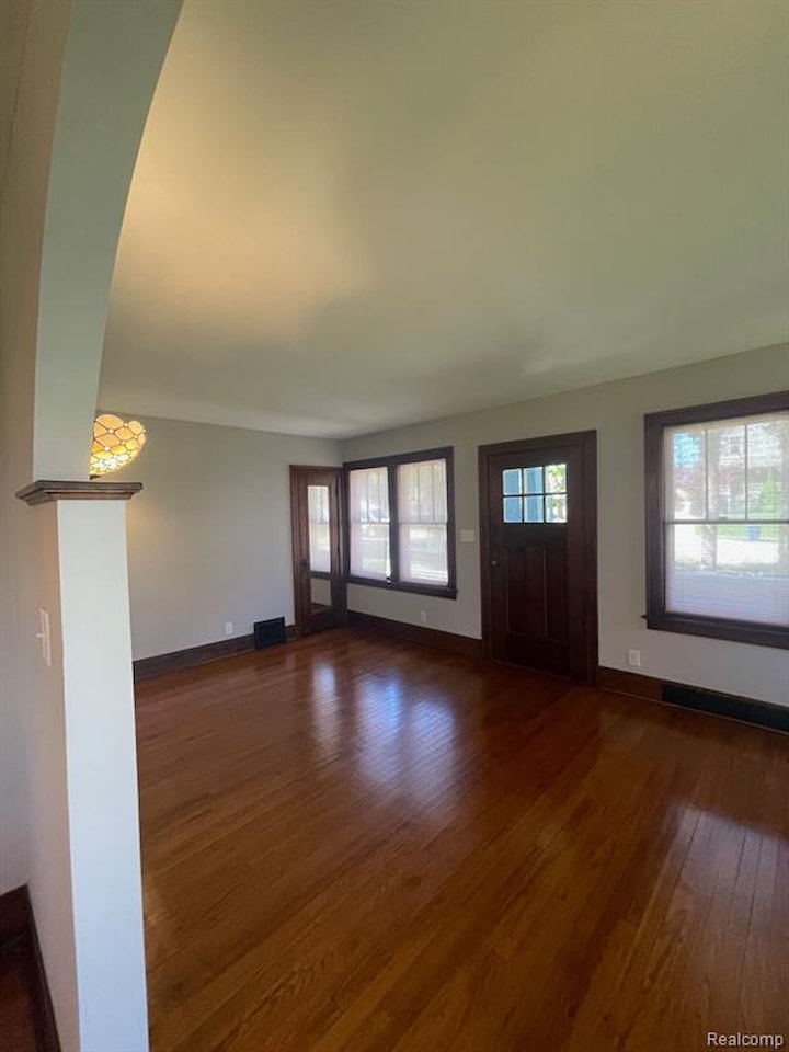 1717 Jackson Ave in Ann Arbor, MI Photo 11