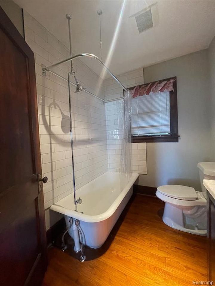 1717 Jackson Ave in Ann Arbor, MI Photo 18