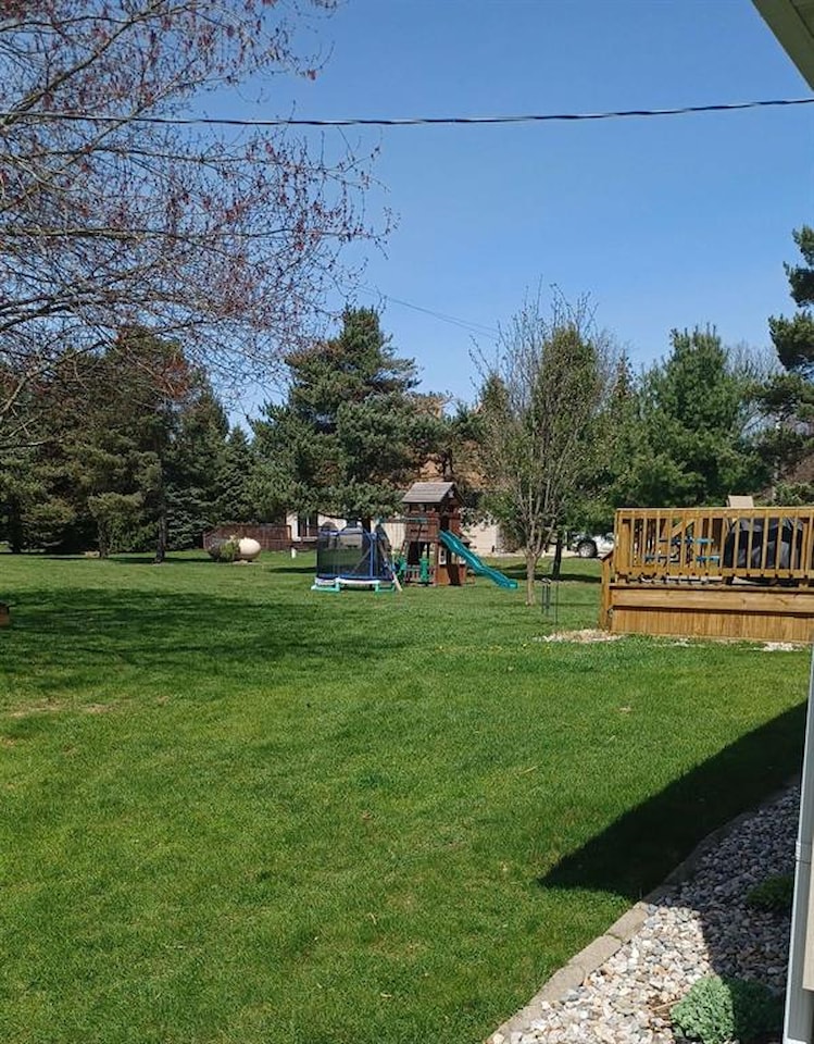 11484 Wood Rd in Dewitt, MI Photo 7