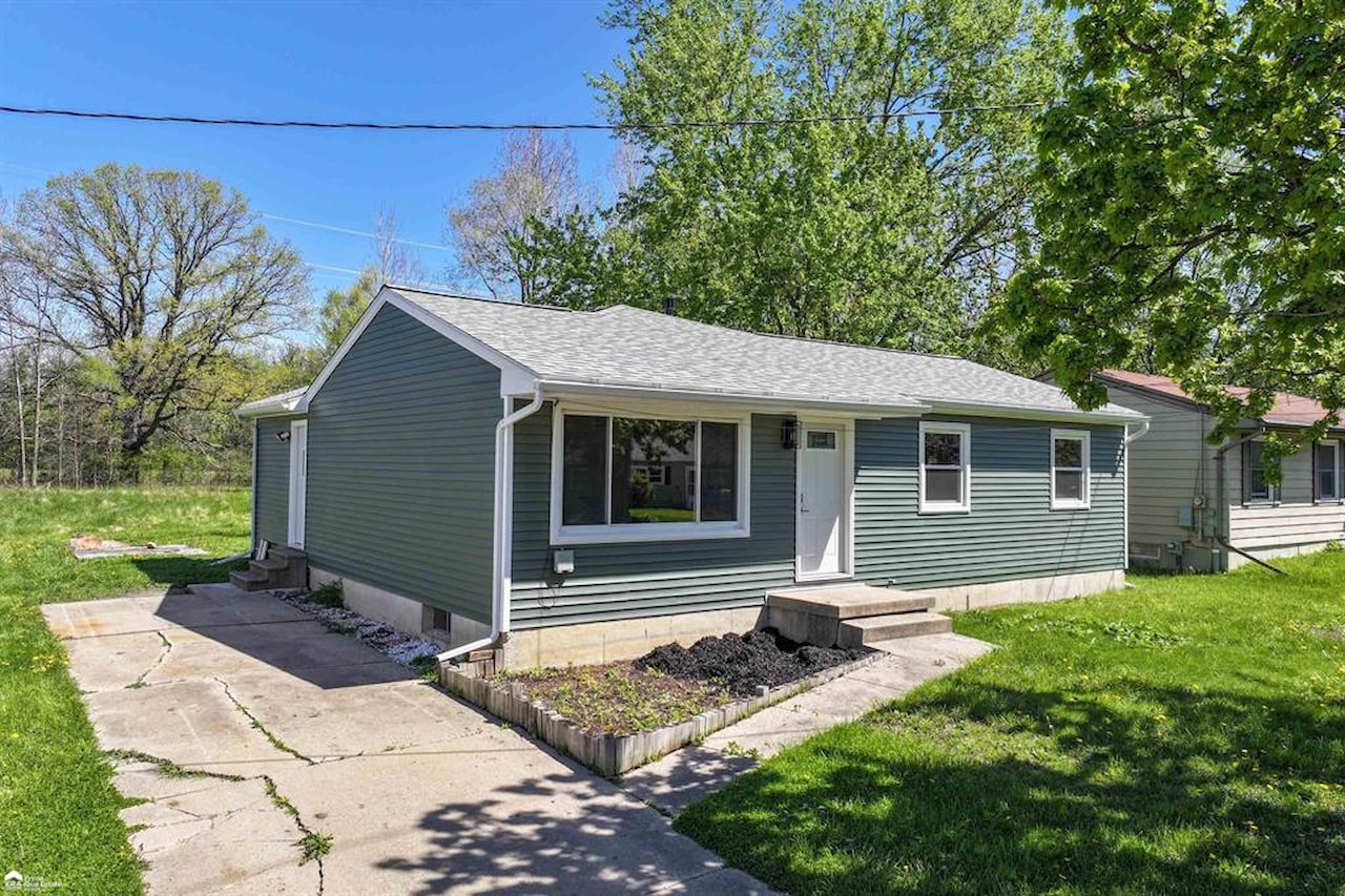 2226 Pollard Rd in Lansing, MI Photo 22