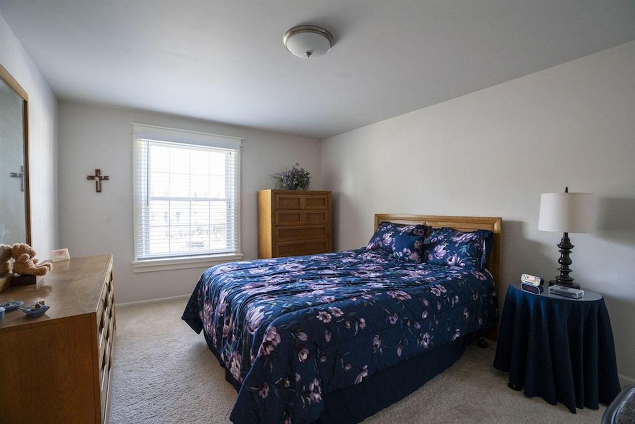 41749 Onaway Dr in Northville, MI Photo 8