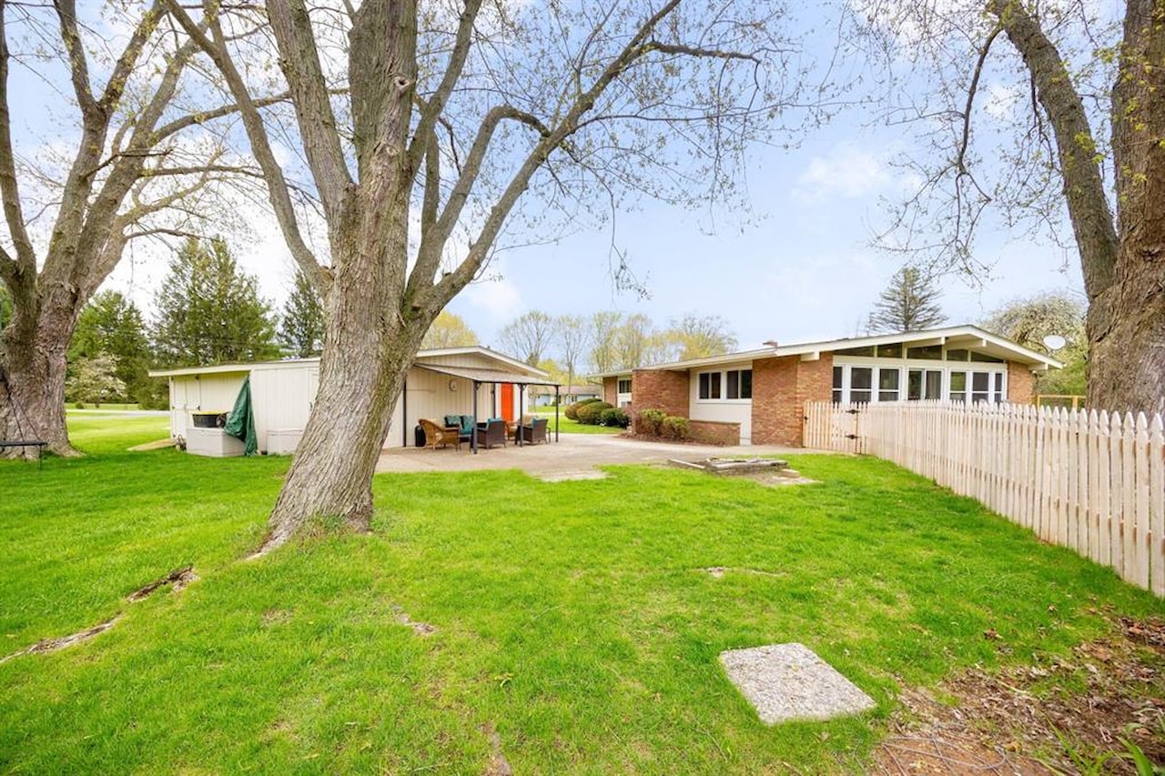 5009 John Holmes Rd in Scio Twp, MI Photo 4