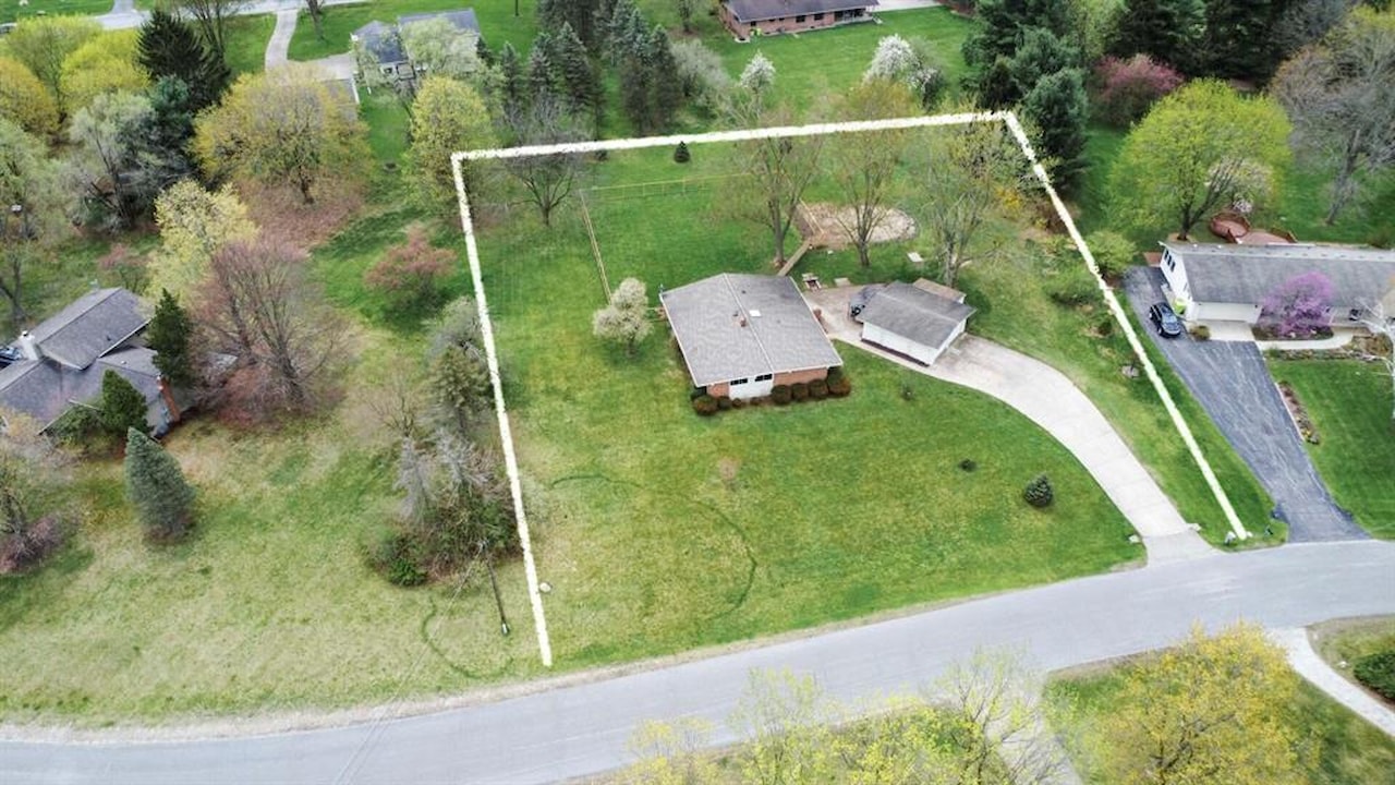 5009 John Holmes Rd in Scio Twp, MI Photo 6