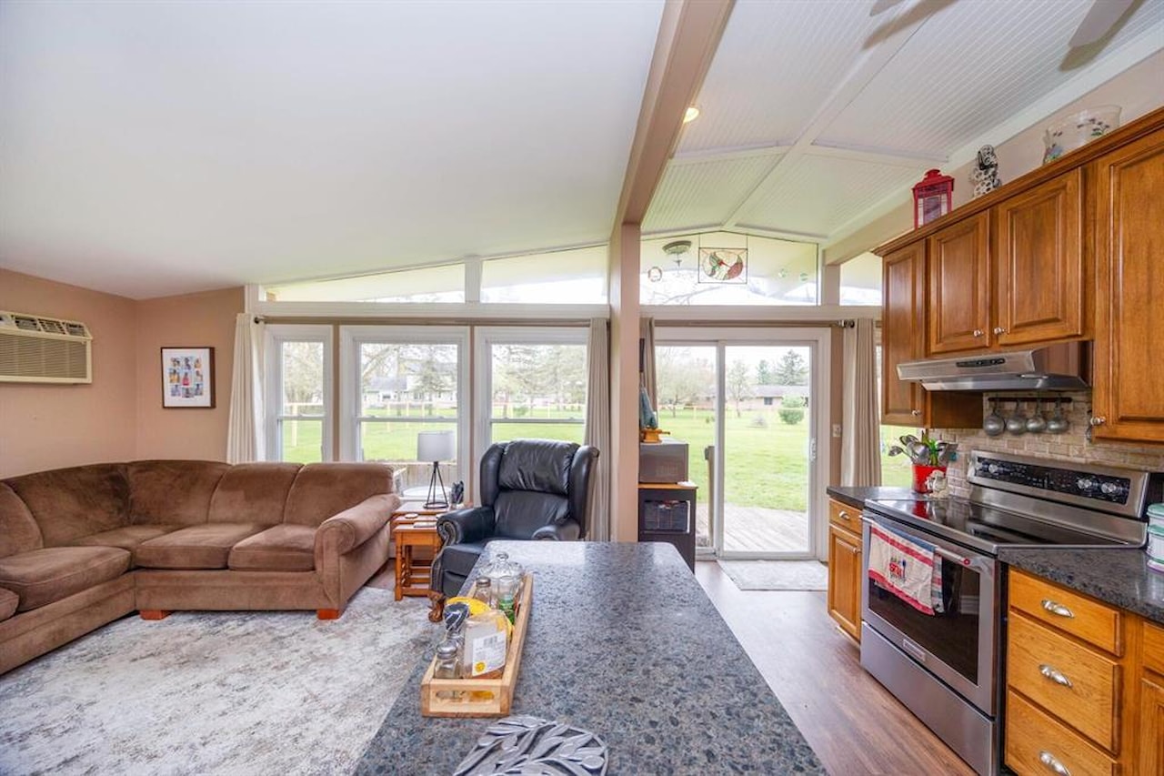 5009 John Holmes Rd in Scio Twp, MI Photo 12