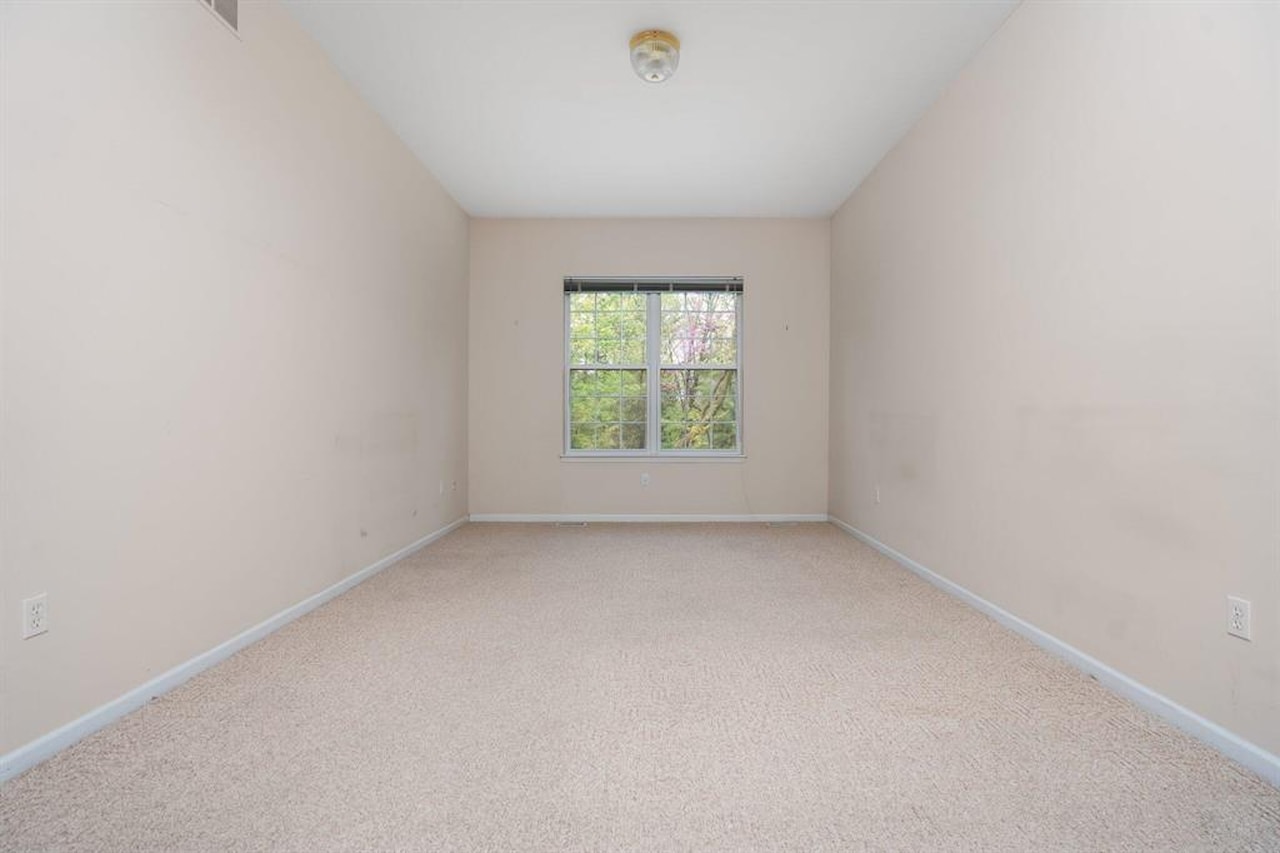3488 Huron View Ct in Dexter, MI Photo 14