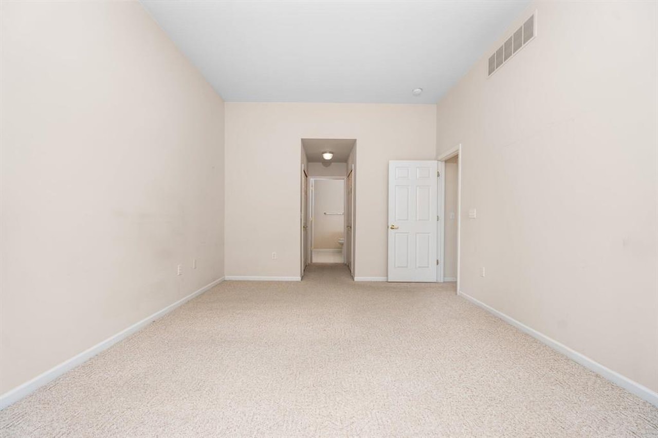 3488 Huron View Ct in Dexter, MI Photo 15