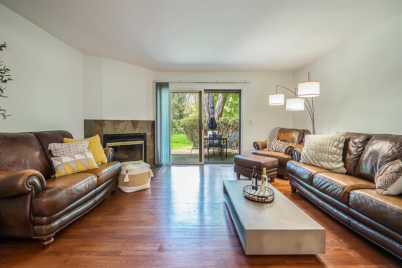 706 Greenhills Dr in Ann Arbor, MI Photo 12
