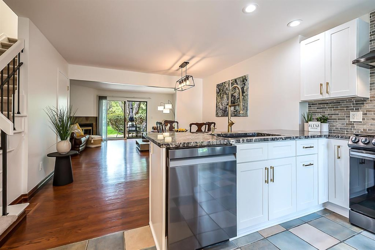 706 Greenhills Dr in Ann Arbor, MI Photo 19