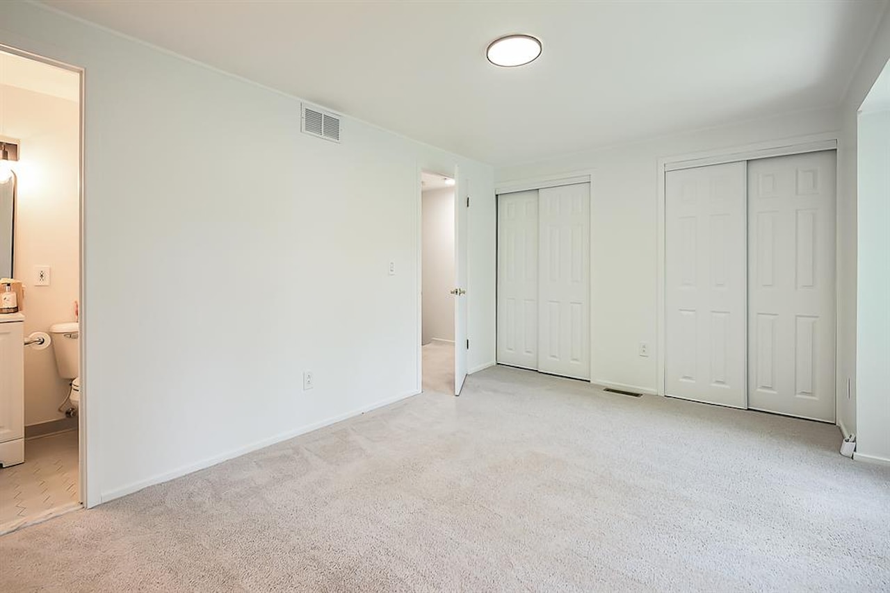 706 Greenhills Dr in Ann Arbor, MI Photo 22