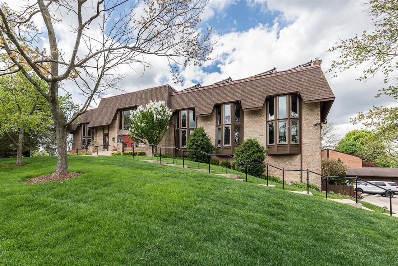 706 Greenhills Dr in Ann Arbor, MI Photo 36