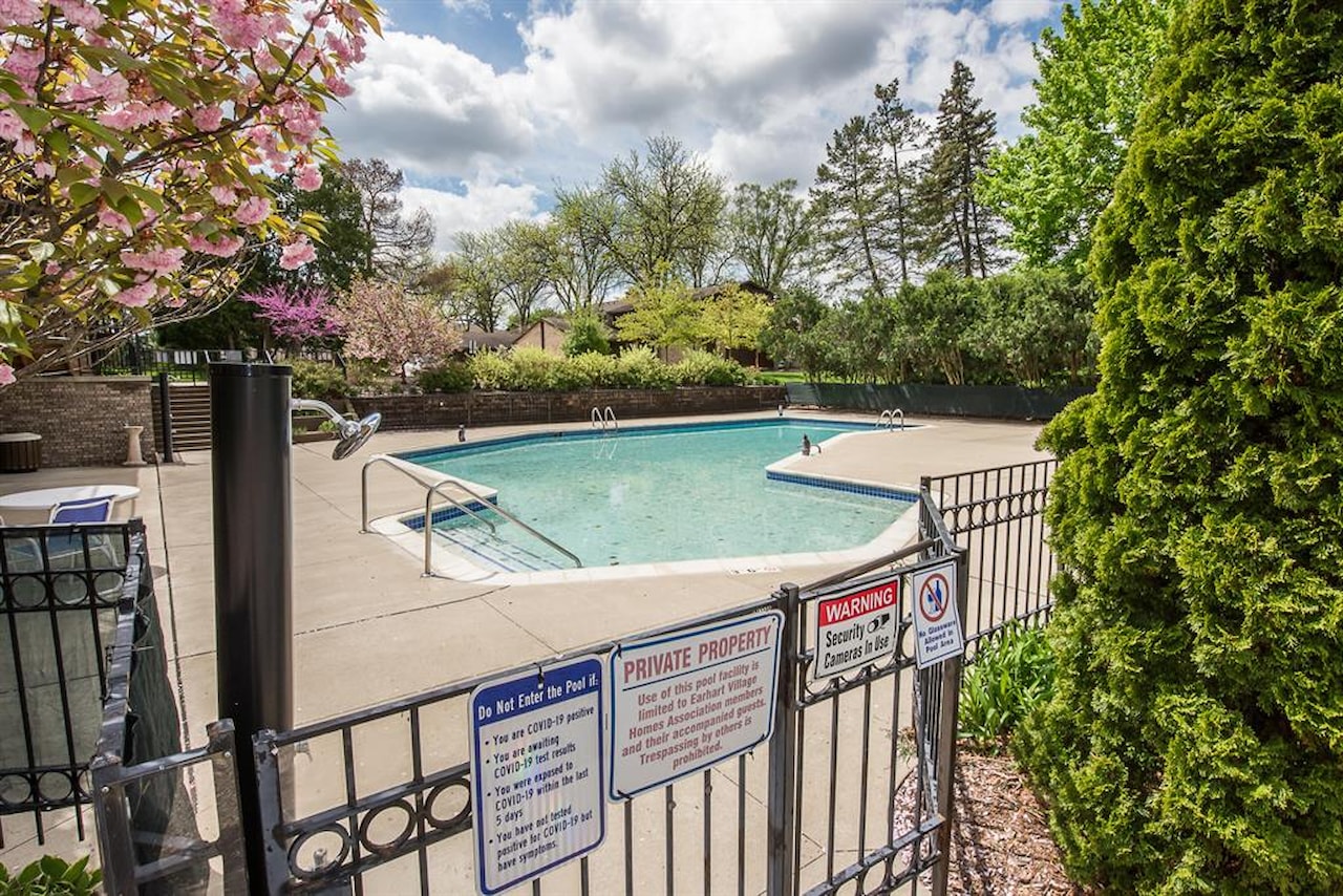 706 Greenhills Dr in Ann Arbor, MI Photo 37