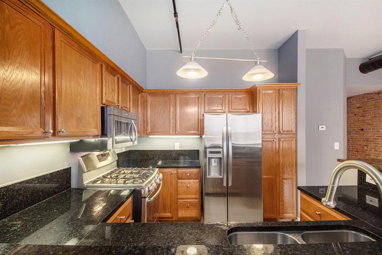 120 W Washington St #Unit F in Ann Arbor, MI Photo 15