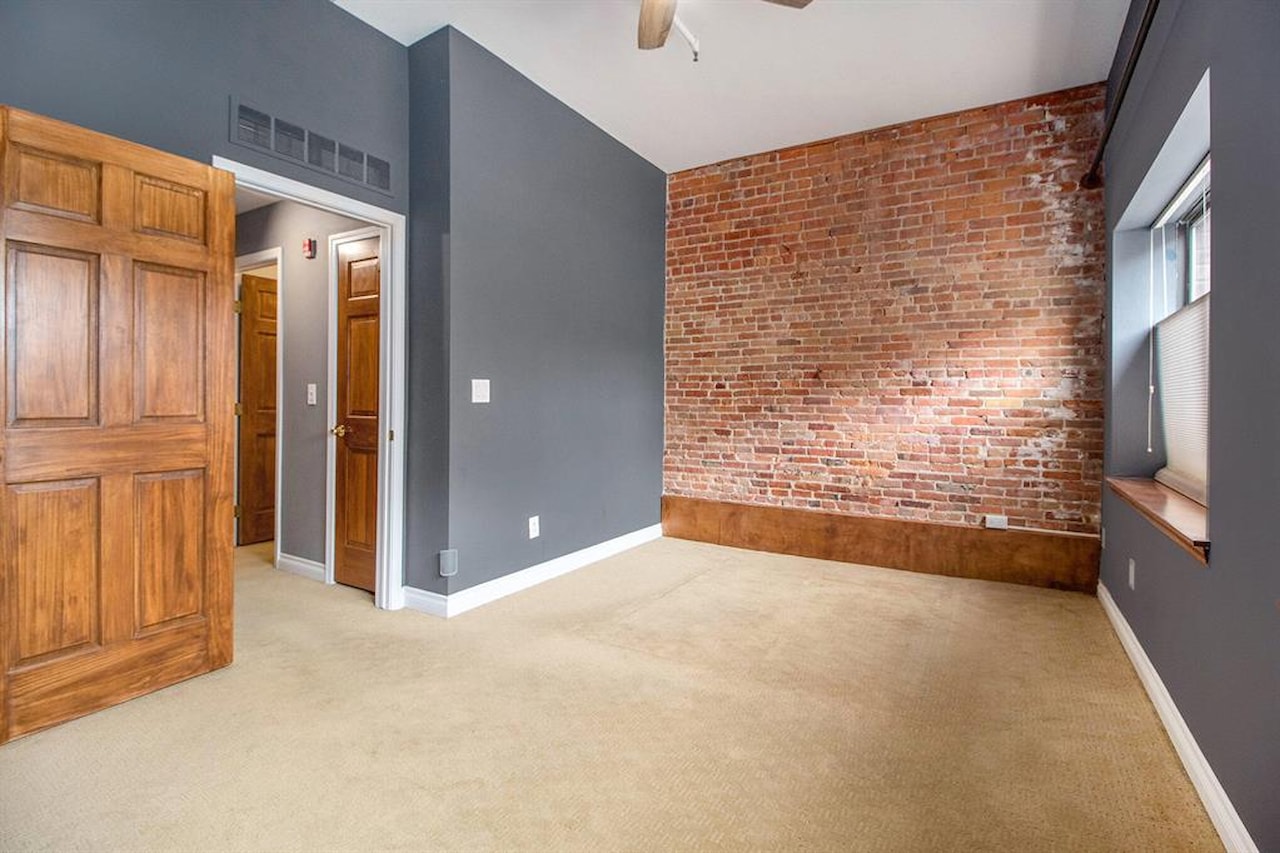 120 W Washington St #Unit F in Ann Arbor, MI Photo 24