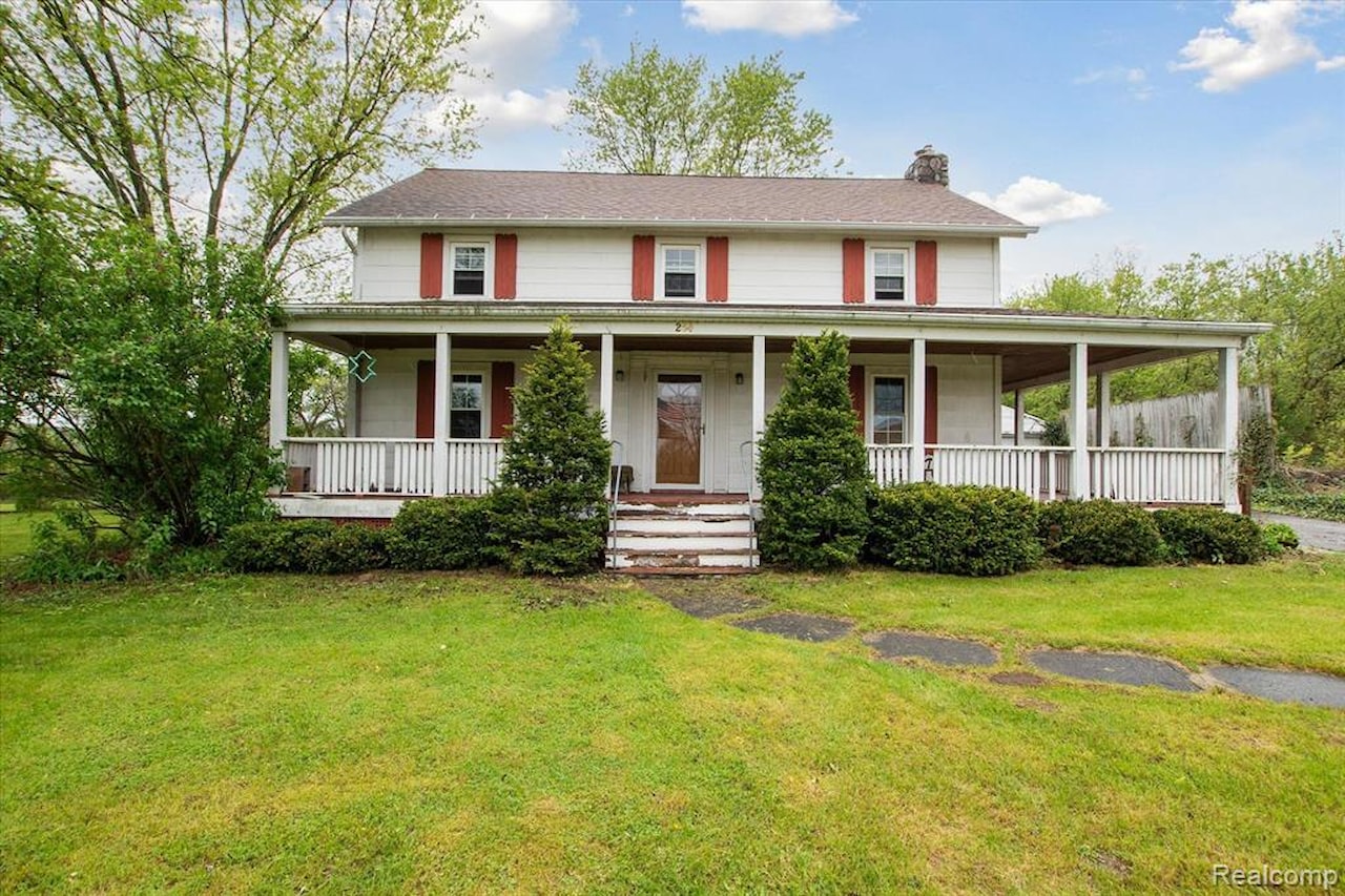 260 S Dexter  St in Pinckney Vlg, MI Photo 23