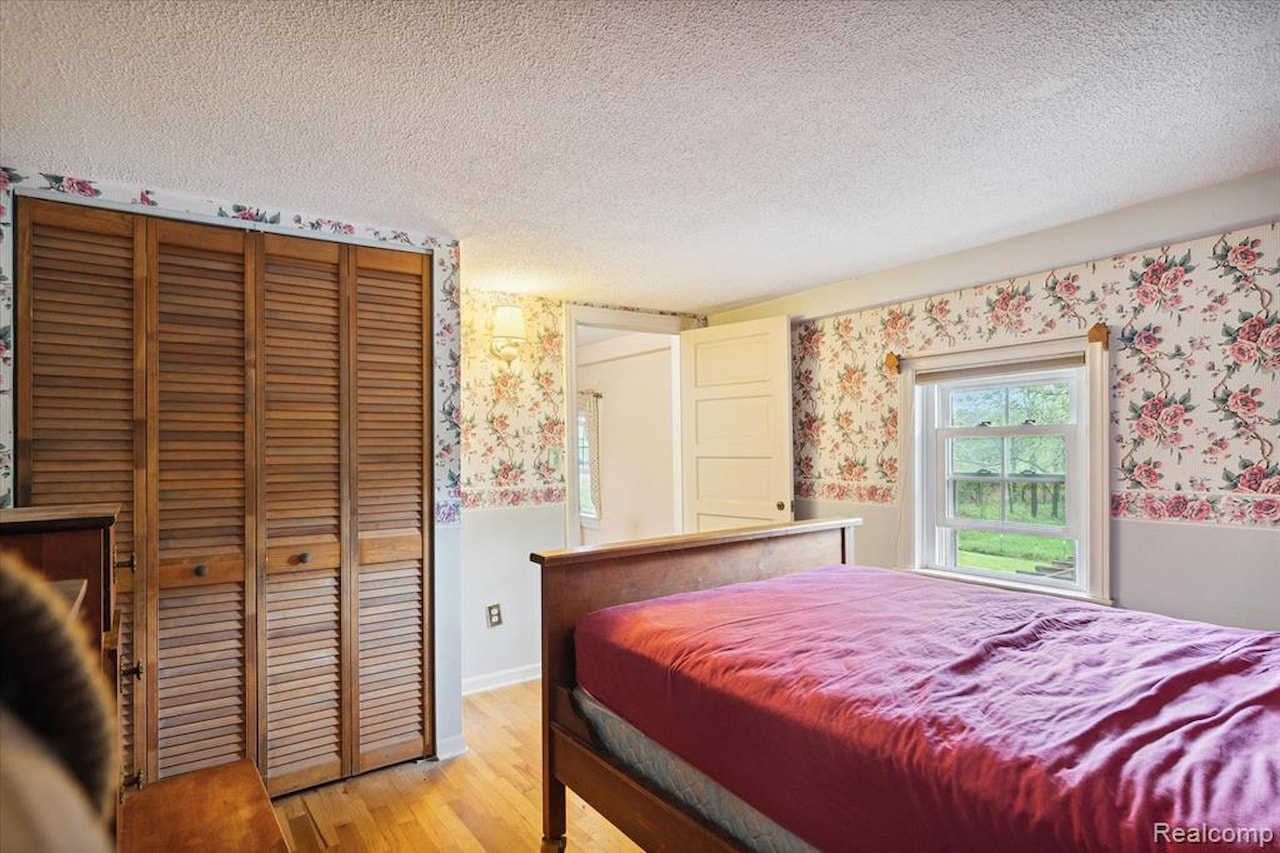 260 S Dexter  St in Pinckney Vlg, MI Photo 60