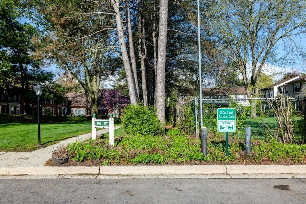 3324 Alpine Dr in Ann Arbor, MI Photo 44