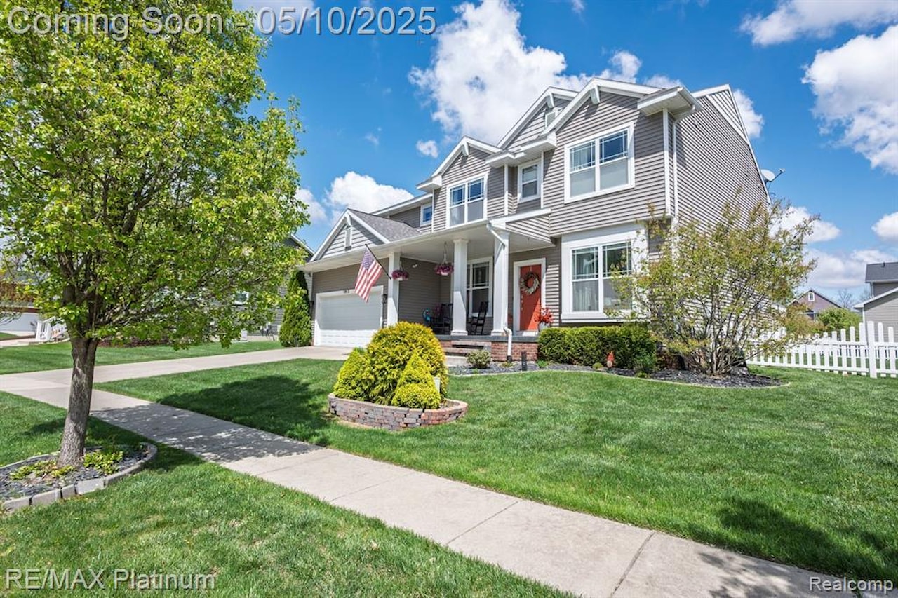 1813 Garfield St in Howell, MI Photo 3