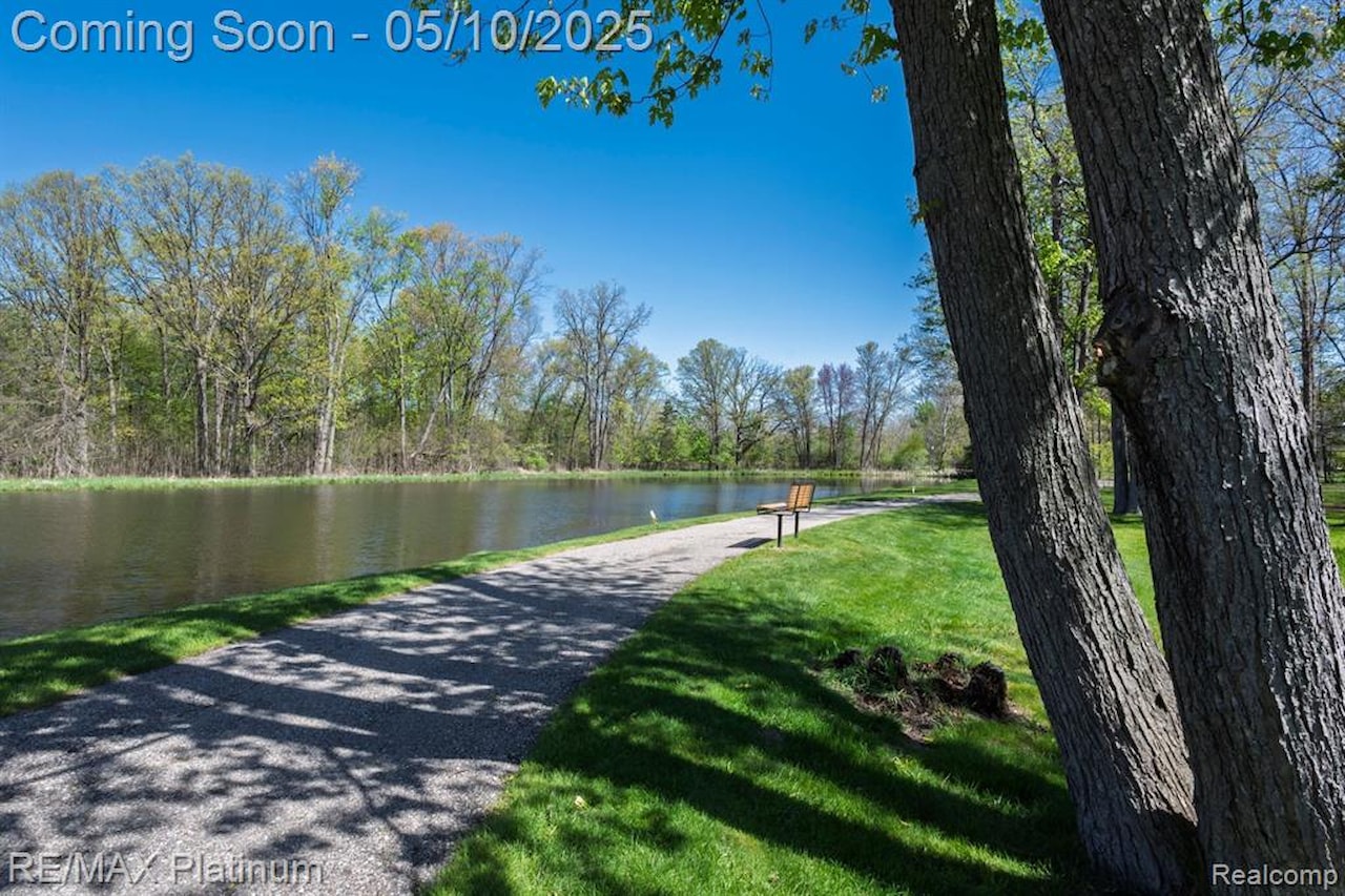 1813 Garfield St in Howell, MI Photo 40