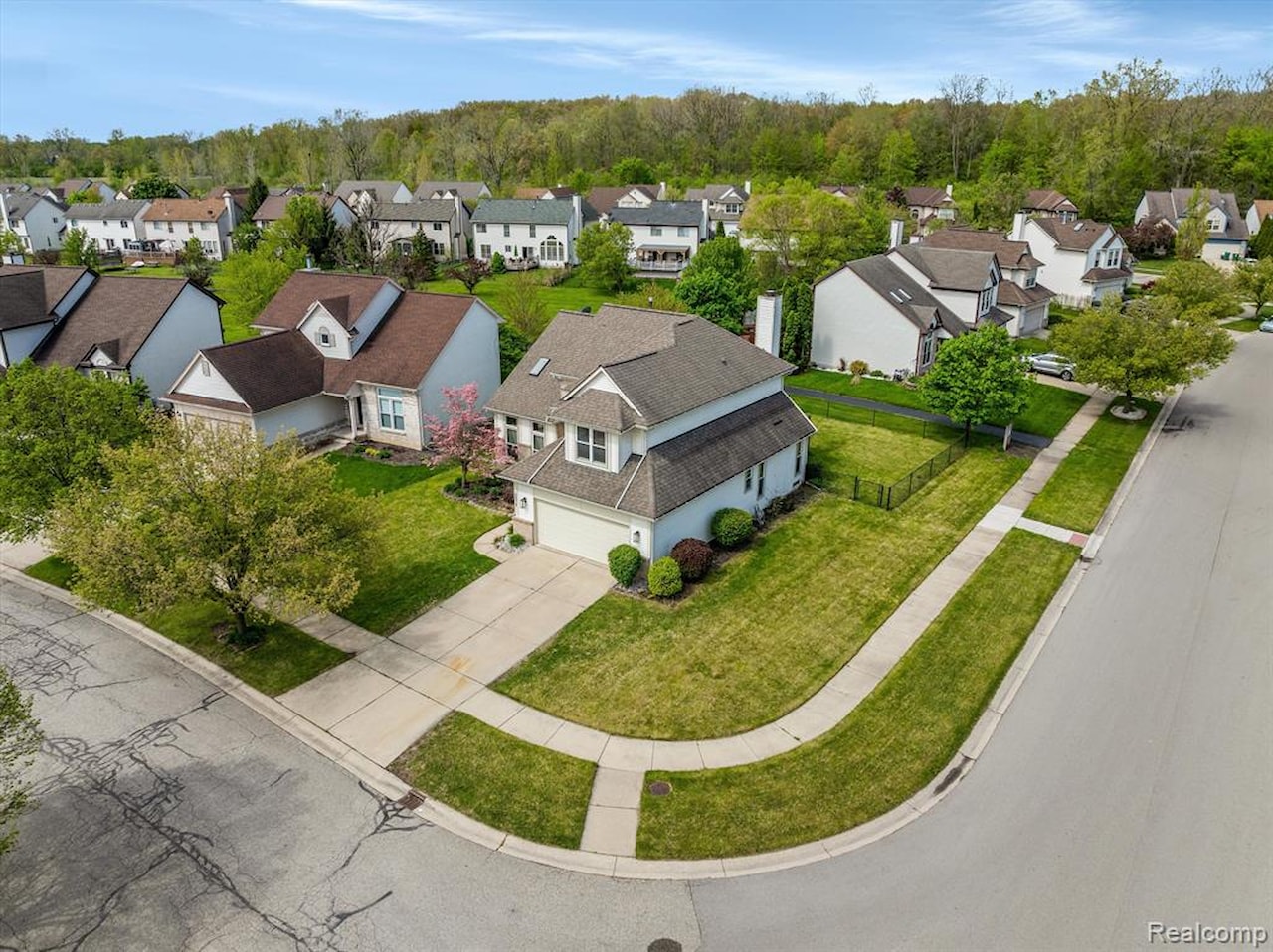 5572 Justin in Ypsilanti Twp, MI Photo 43