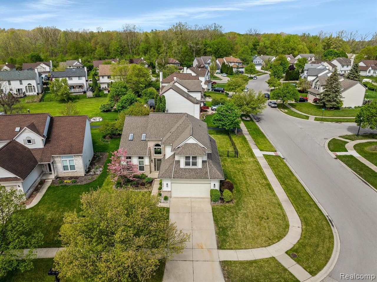 5572 Justin in Ypsilanti Twp, MI Photo 42