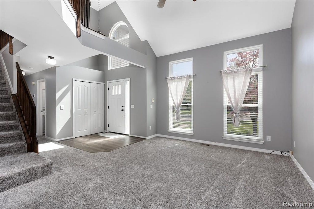 5572 Justin in Ypsilanti Twp, MI Photo 4