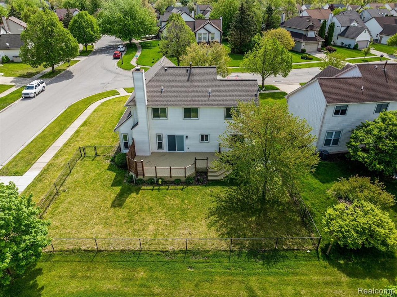5572 Justin in Ypsilanti Twp, MI Photo 39
