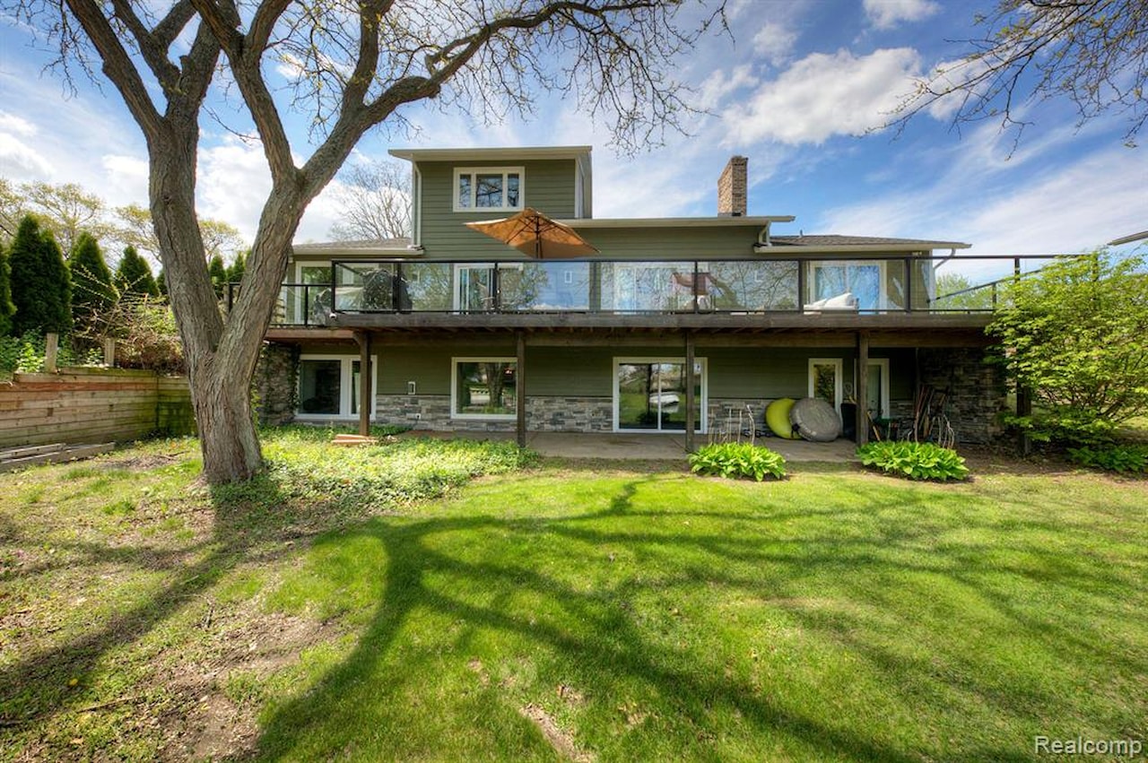 3978 Chanda in Highland Twp, MI Photo 56
