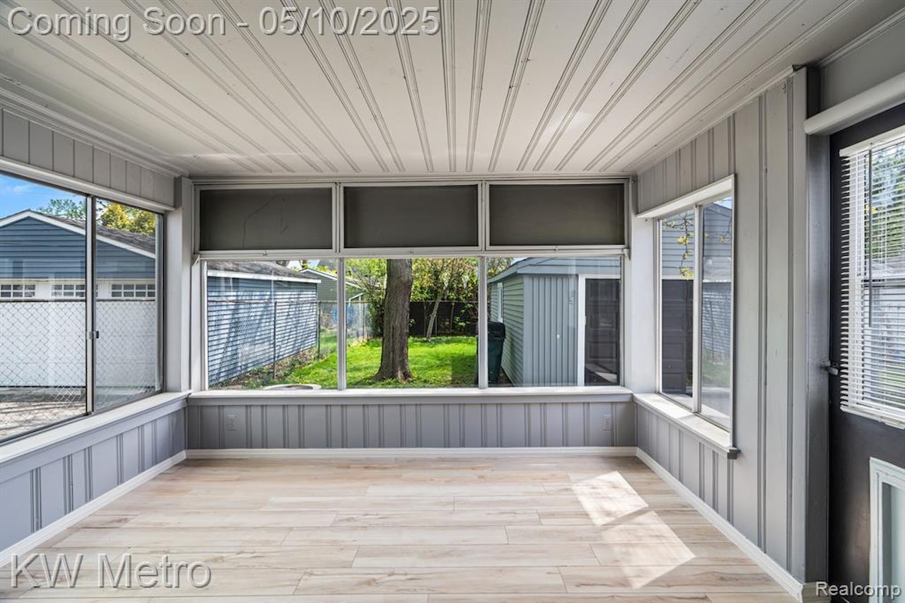 3110 Ellwood Ave in Berkley, MI Photo 17