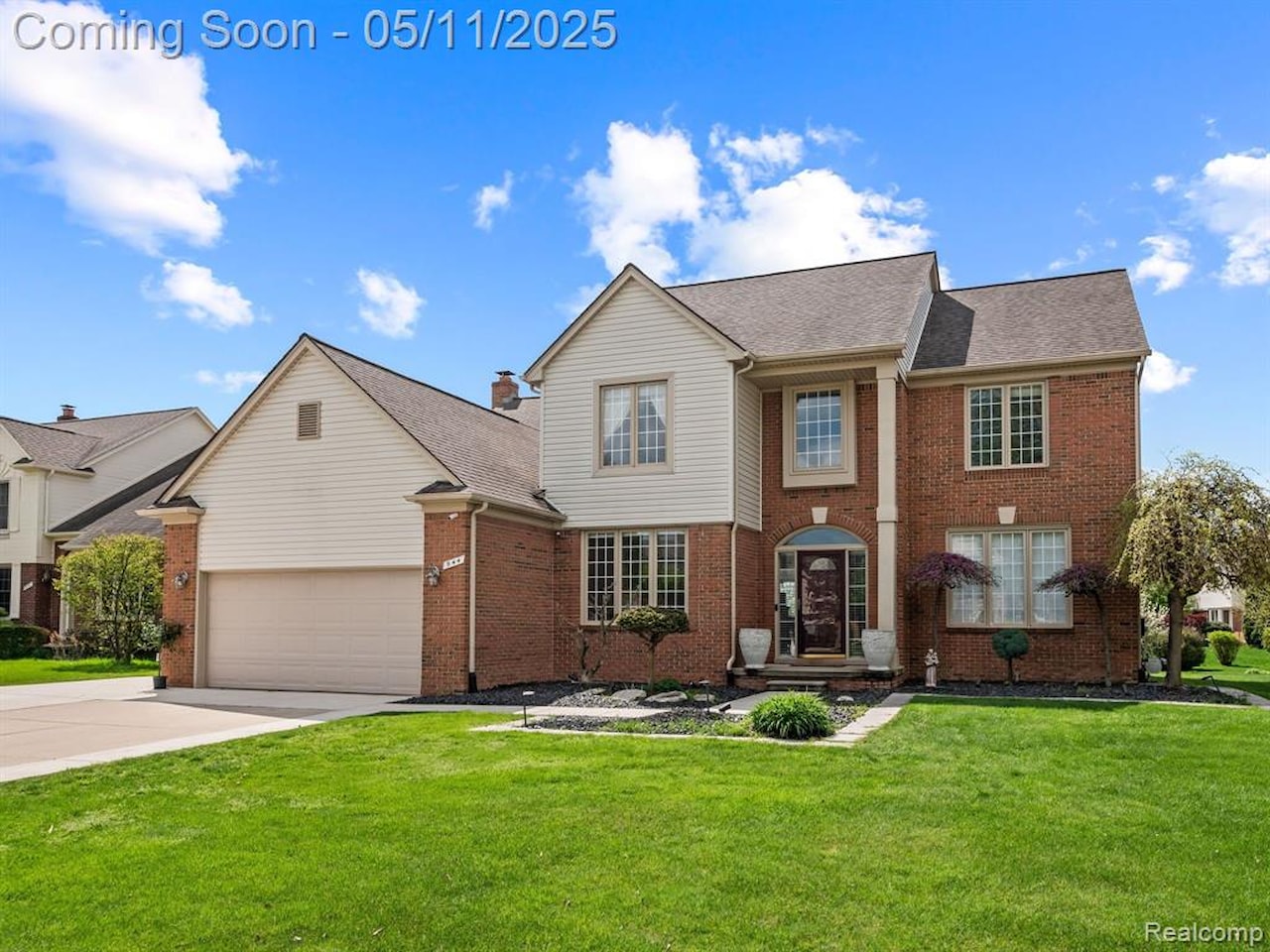 944 Brahms in Troy, MI Photo 2