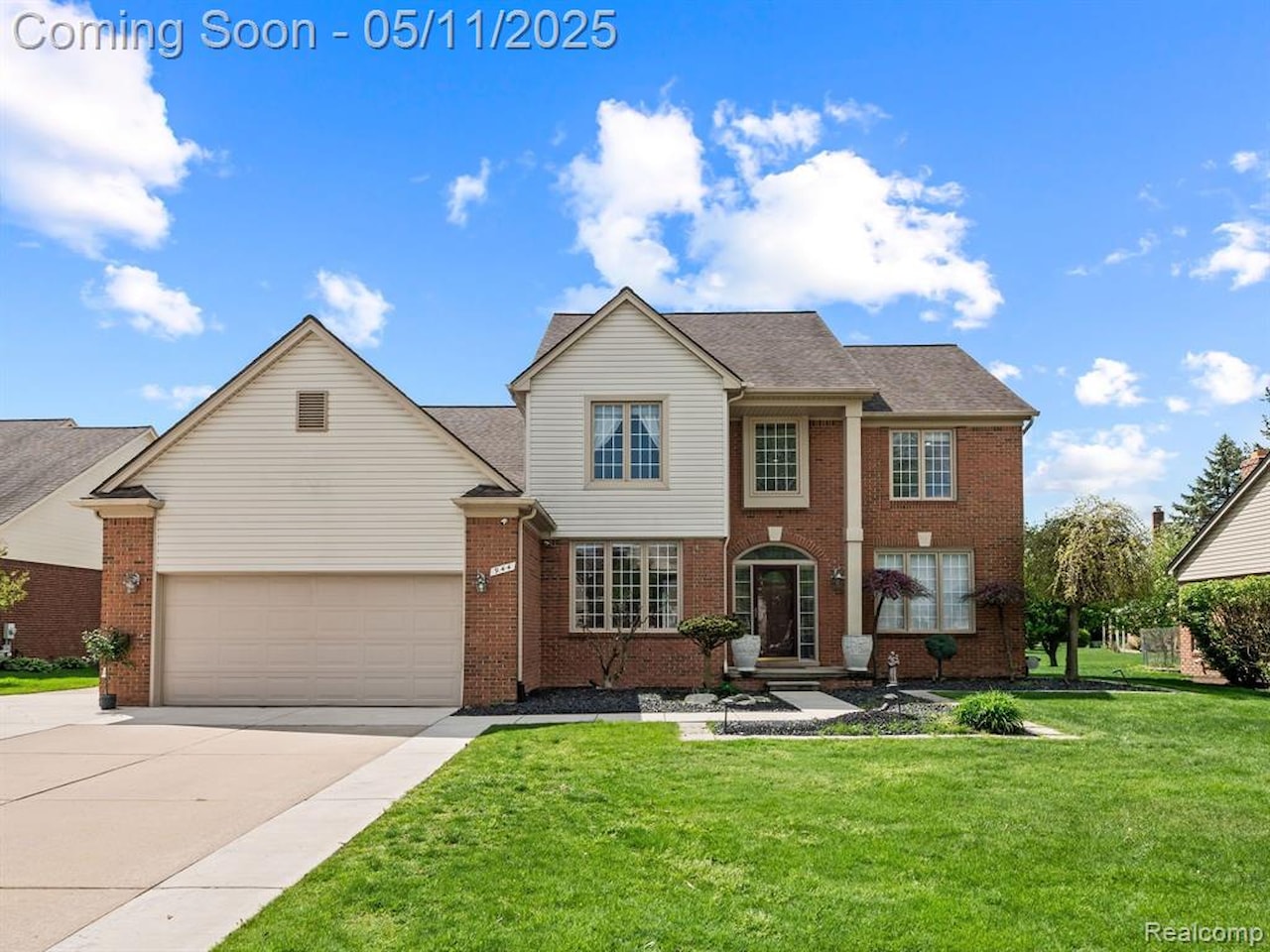 944 Brahms in Troy, MI Photo 3