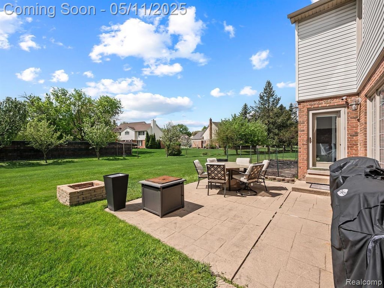 944 Brahms in Troy, MI Photo 37