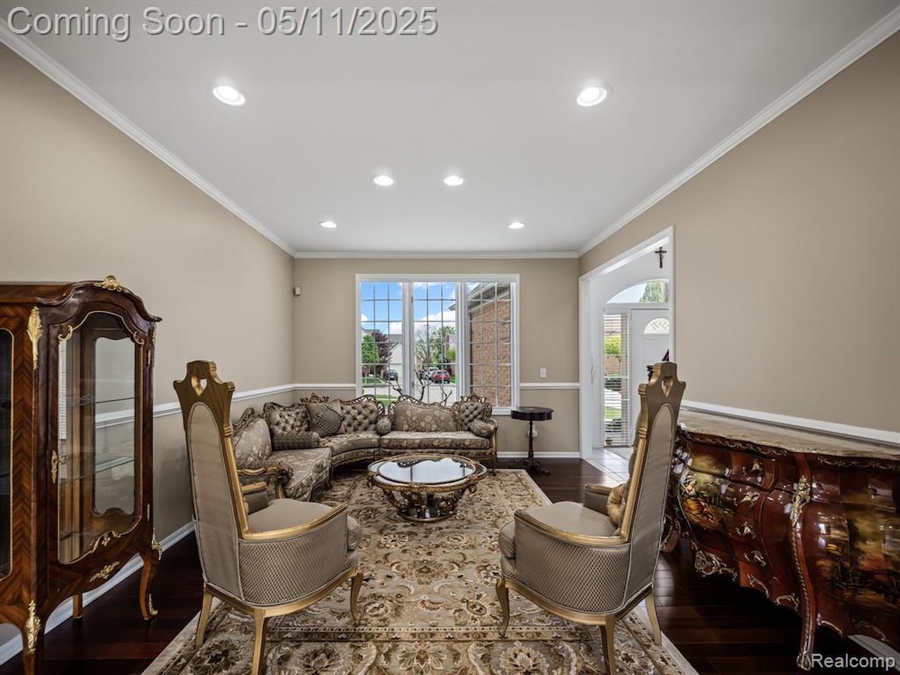 944 Brahms in Troy, MI Photo 9