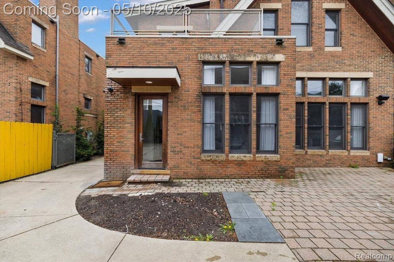 647 Ann St in Birmingham, MI Photo 66