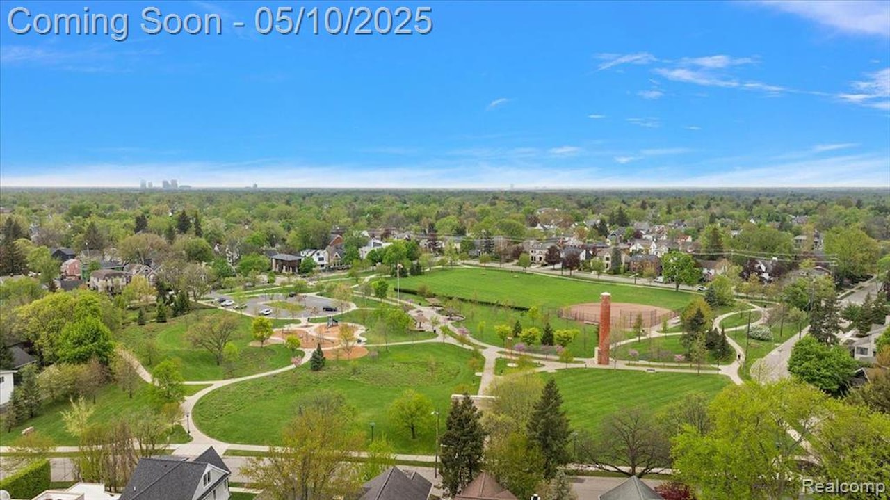 647 Ann St in Birmingham, MI Photo 70