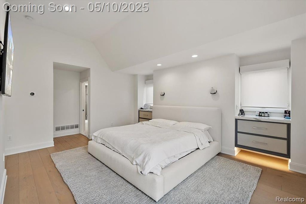 647 Ann St in Birmingham, MI Photo 35