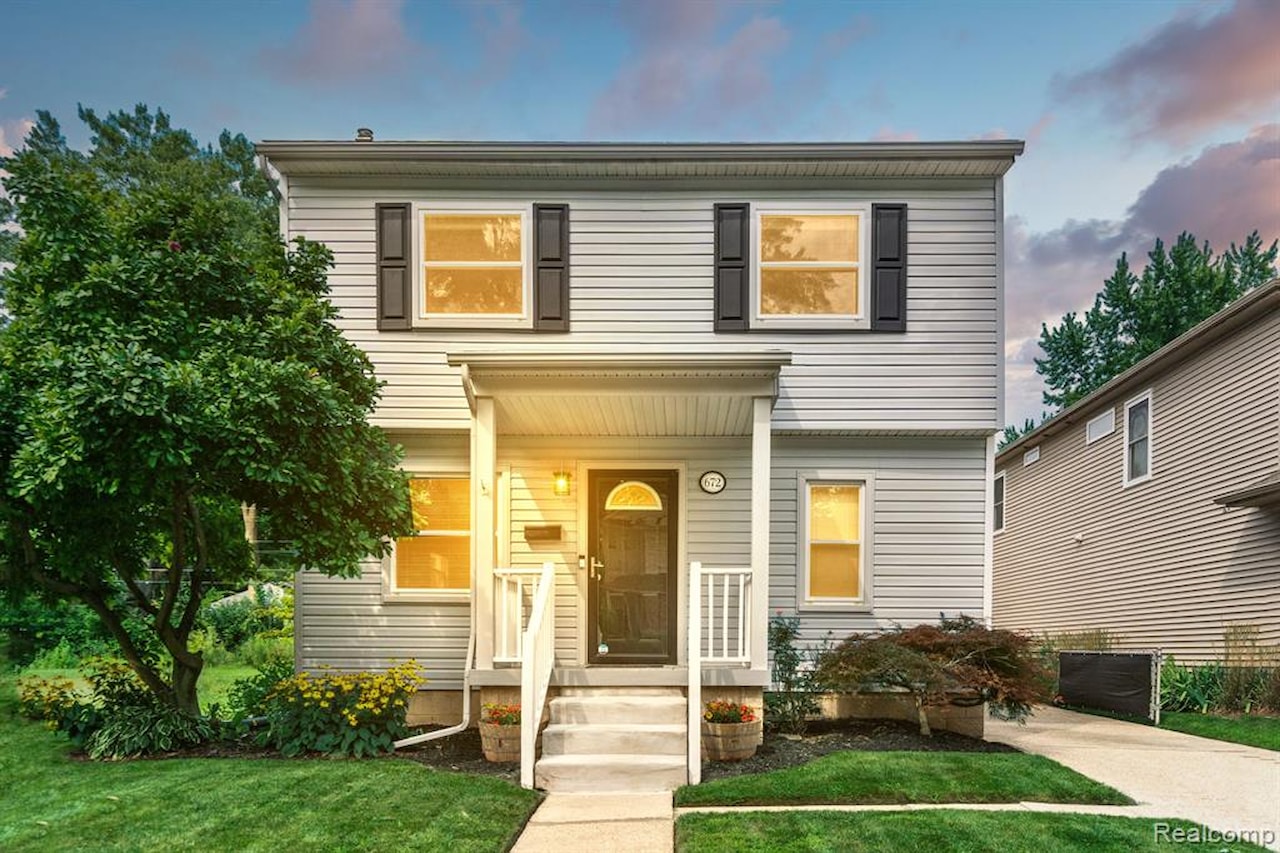672 Jener Place in Plymouth, MI