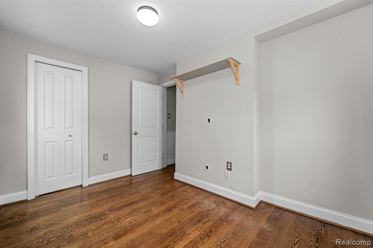 672 Jener Place in Plymouth, MI Photo 23