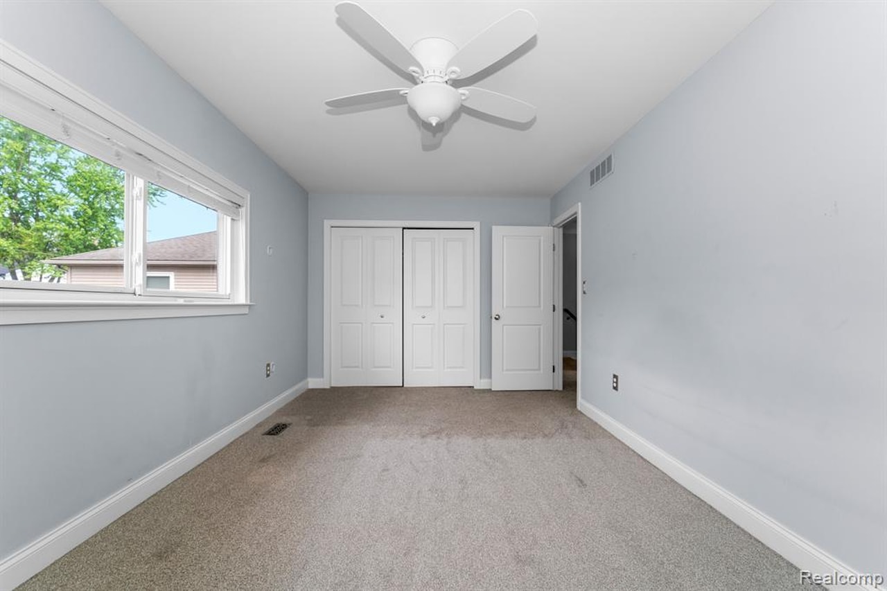 672 Jener Place in Plymouth, MI Photo 26