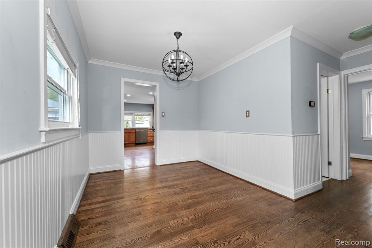 672 Jener Place in Plymouth, MI Photo 14