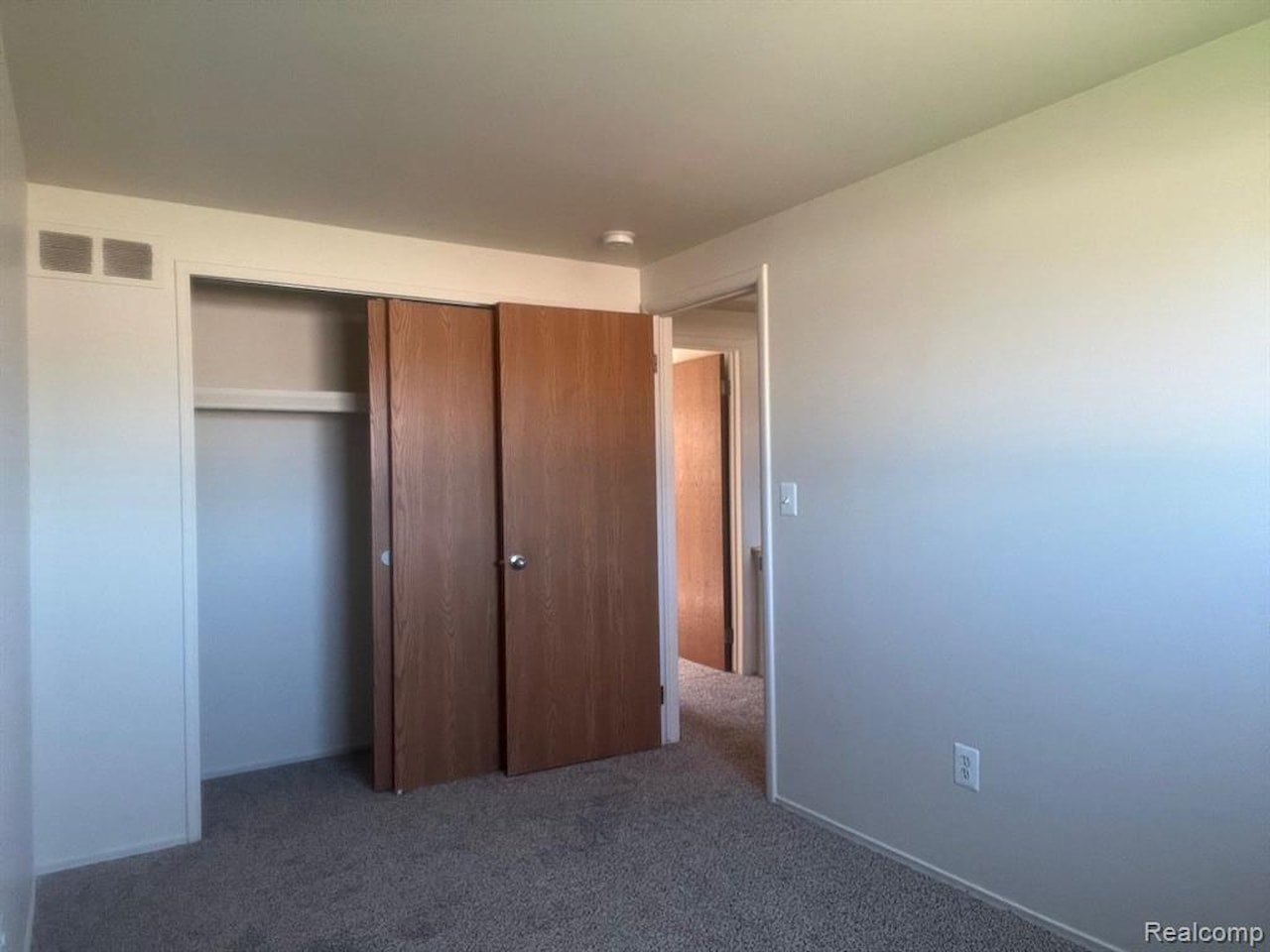9718 Pine in Taylor, MI Photo 3