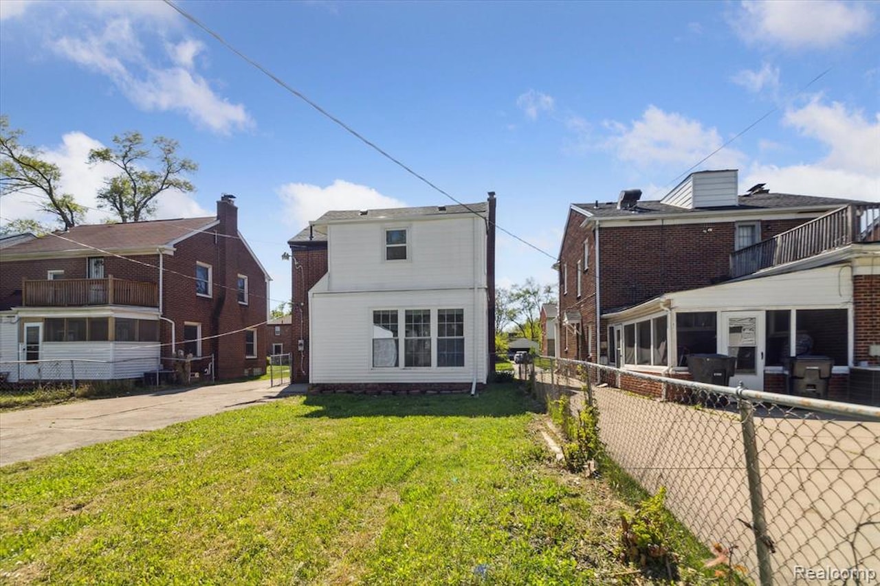 18644 Lauder St in Detroit, MI Photo 34