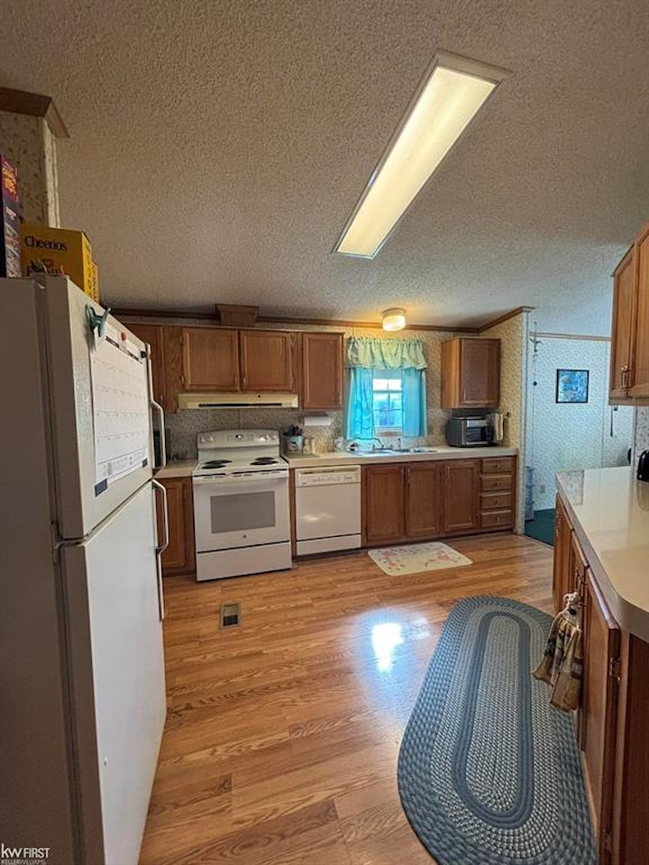279 Jacqualyn Dr in Lapeer, MI Photo 6
