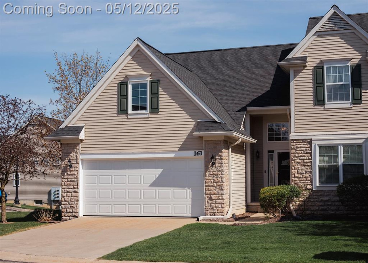 161 Burwyck Park Dr in Saline, MI Photo 2