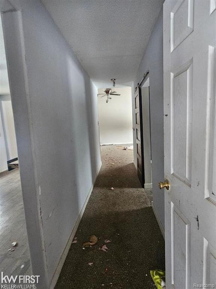 7415 Linden Rd in Tyrone Twp, MI Photo 18